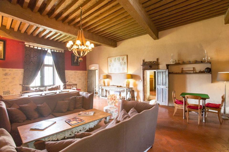 Chateau De Pleneselve Bon-Encontre Ngoại thất bức ảnh